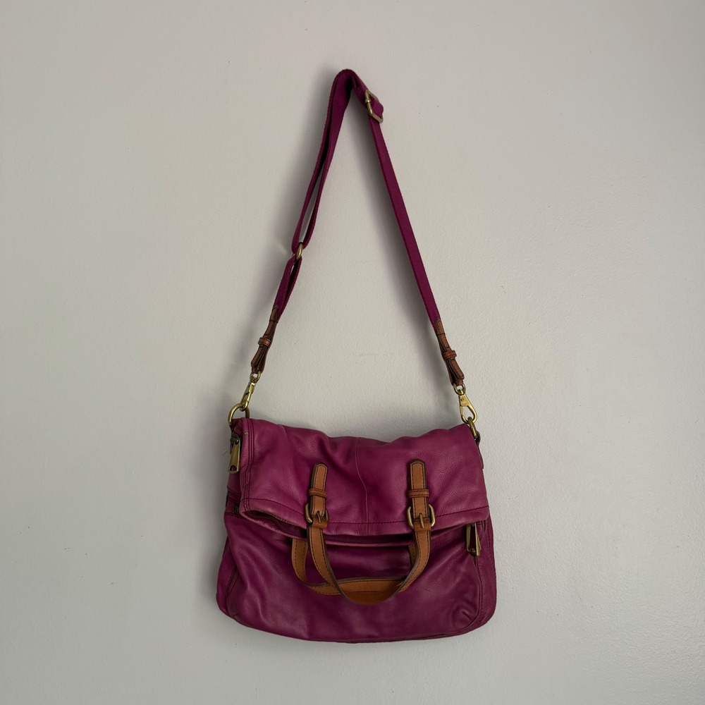 Fossil Magenta Pink Leather‎ Foldover Crossbody Bag Tan Trim Brass Hardware